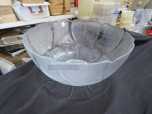 12 Inch Glass Bowl. 2XBID