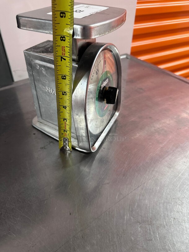 Clean! Rubbermaid Commercial Products Pelouze Aluminum Y-Line Mechanical Stainless Steel Portion-Control Food Scale, 5-pound, for Kitchen Restaurant Use NSF  - Image 8 of 8