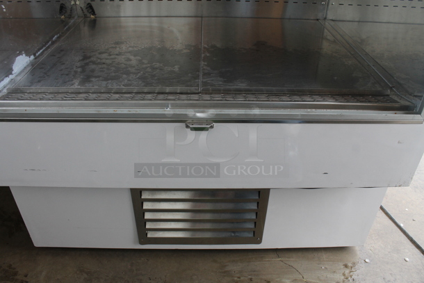 QBD CLDS 4239 Metal Commercial Open Grab N Go Merchandiser. 120 Volts, 1 Phase. Tested and Powers On But Does Not Get Cold - Image 3 of 5