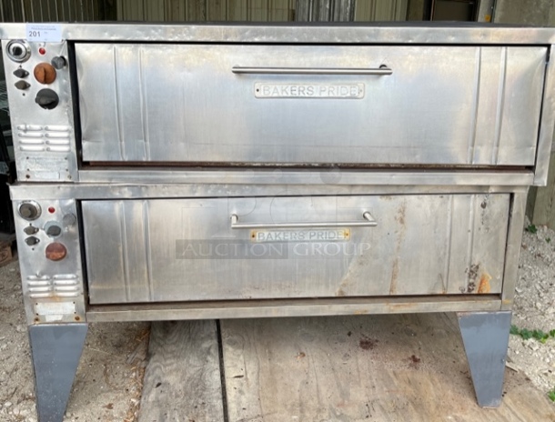 Bakers Pride Deck Pizza Oven, Working when Removed, 208V, 3 Phase