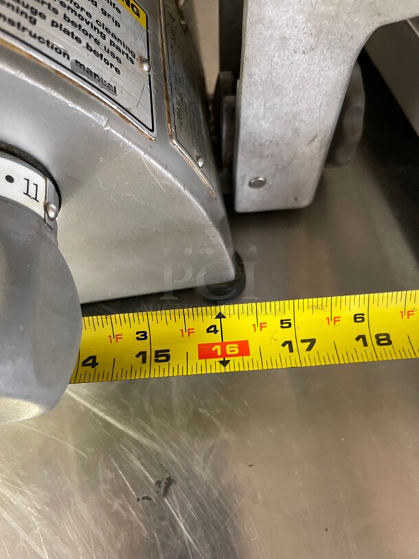 Working! Hobart EDGE Commercial Manual Meat Slicer w/ 14" Blade, Belt Driven, Aluminum, 1/3 hp NSF 115 Volt Tested and Working! - Image 8 of 10