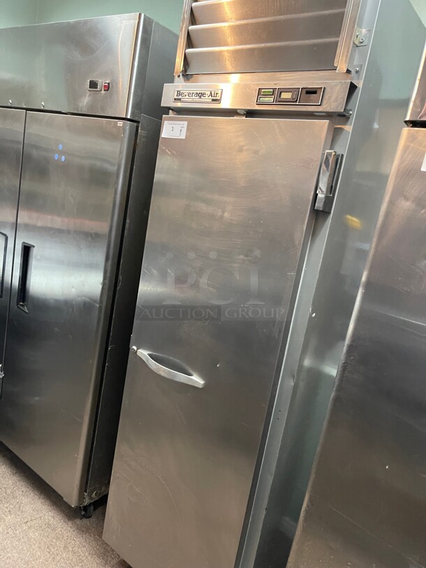 Working! Beverage Air 26 inch One Section Reach In Freezer, (1) Solid Door, 120v NSF Tested and Working! - Image 4 of 5