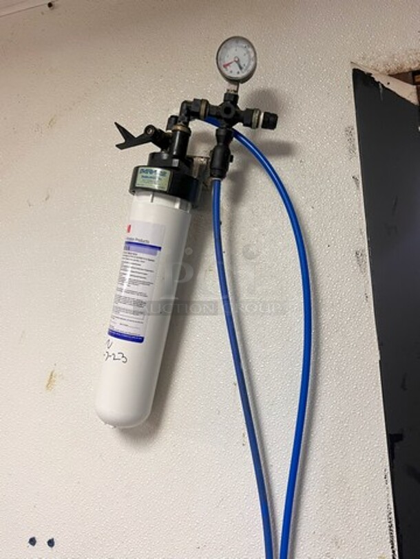 Water Filtration Unit Mounted Near Ice Maker - Image 1 of 1