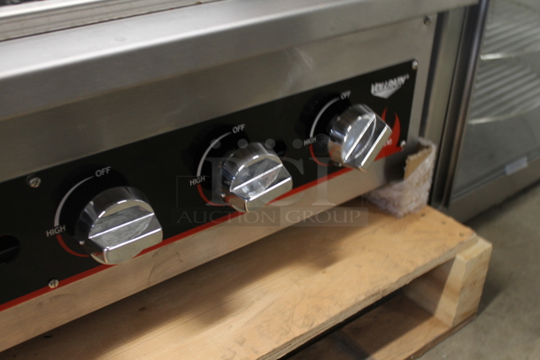 BRAND NEW SCRATCH AND DENT! Vollrath CBL90362 Stainless Steel Commercial Countertop Natural Gas Powered Charbroiler Grill. - Image 11 of 11