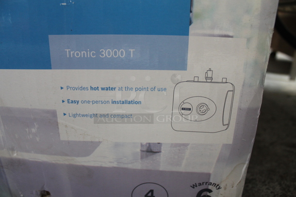 IN ORIGINAL BOX! Bosch Mini Tank ES4 Electric Water Heater. - Image 4 of 6