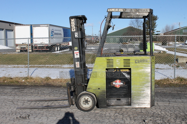 Clark ESMII-25 Metal Industrial 5,000 Pound Capacity Electric Powered Rider Forklift w/ Bulldog Battery Charger. Hours 4,932. Forklift is Tested and Working! - Image 11 of 12