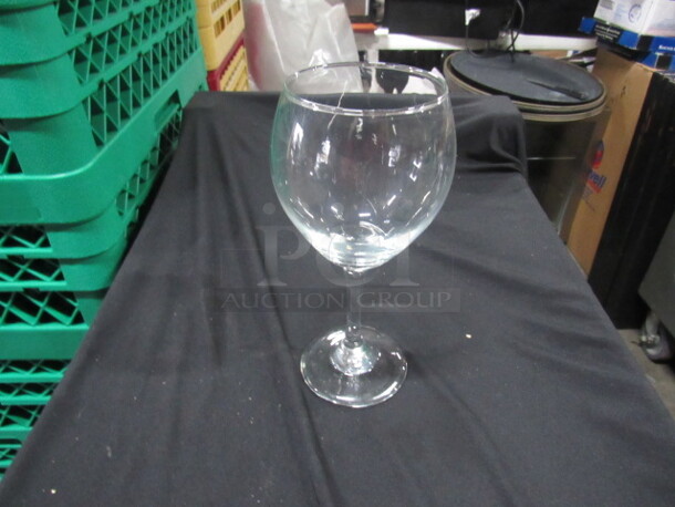 20oz Long Stem Glass/Goblet. 6XBID