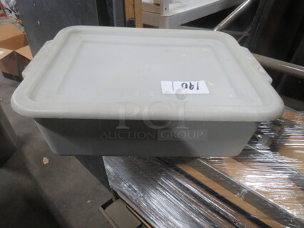 One Bussing Tub With Lid. 