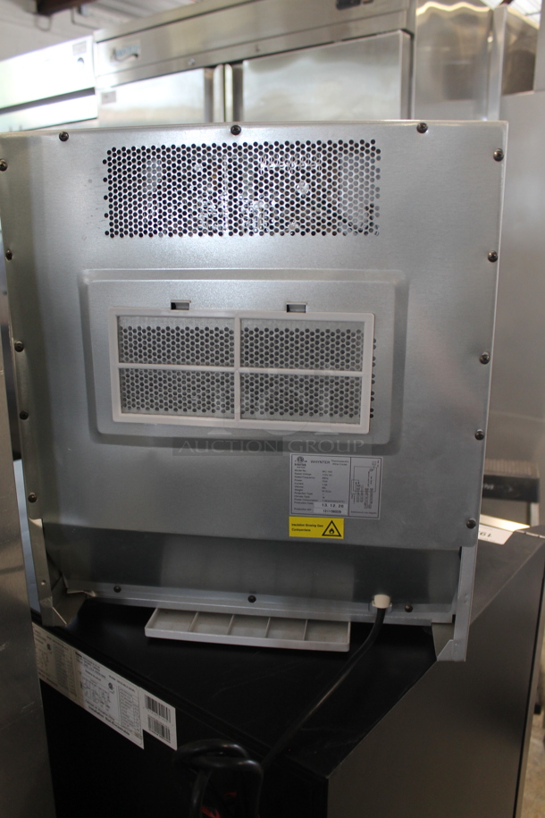 BRAND NEW SCRATCH AND DENT! Whynter WC-16S Stainless Steel Commercial Mini 16 Bottle Capacity Wine Chiller Merchandiser. 115 Volts, 1 Phase. Tested and Working! - Image 7 of 8