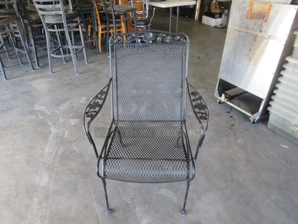 Black Metal Patio Chair. 4XBID - Image 1 of 2