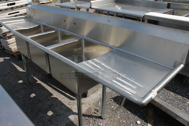 BRAND NEW SCRATCH AND DENT! Regency 60031717224 103" 16-Gauge Stainless Steel Three Compartment Commercial Sink with Galvanized Steel Legs and 2 Drainboards. Bays 17x17x12. Drain Boards 22x19x1 - Image 2 of 8