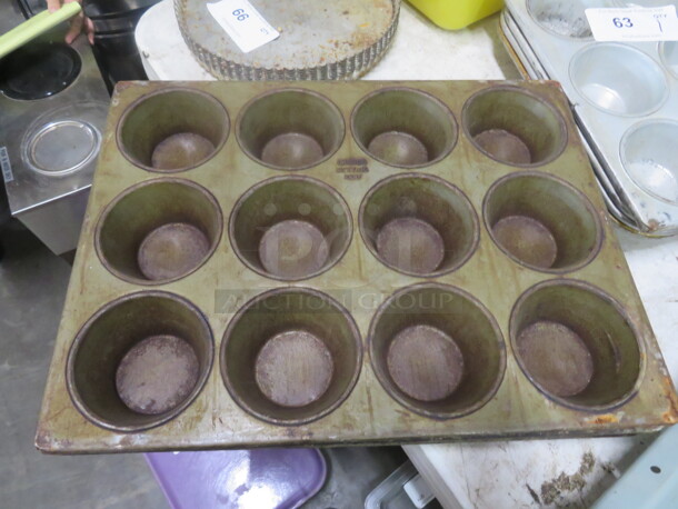 Commercial 12 Hole Muffin Pan. 2XBID