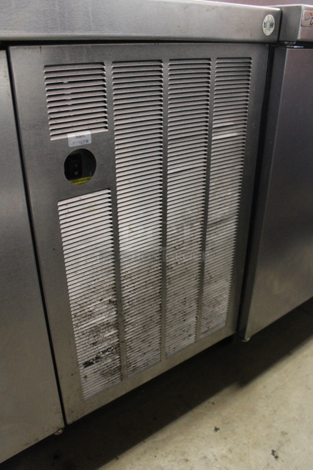 2017 Delfield Stainless Steel Commercial Sandwich Salad Prep Table Bain Marie Mega Top. 115 Volts, 1 Phase. Tested and Working! - Image 4 of 11