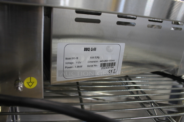BRAND NEW SCRATCH AND DENT! 2023 Hoocoo IBG-18 Stainless Steel Commercial Countertop Electric Powered Barbecue BBQ Grill. 110 Volts, 1 Phase. Tested and Working! - Image 4 of 5