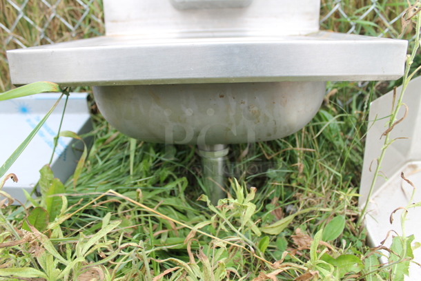 Krowne HS-2L Stainless Steel Commercial Single Bay Wall Mount Sink w/ Faucet and Handles. - Image 5 of 6