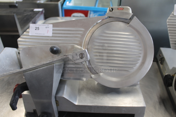 Berkel 827 Stainless Steel Commercial Countertop Meat Slicer w/ Blade Sharpener. 115 Volts, 1 Phase. Tested and Working! - Image 5 of 9