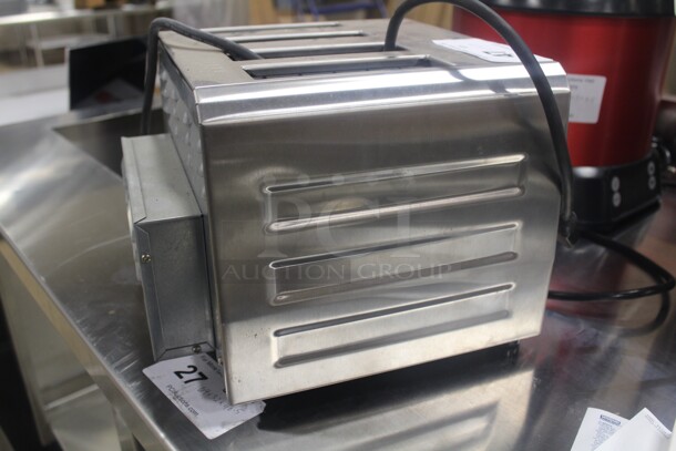 NEW! Waring Model WCT815B Commercial 4 Slot Toaster. 11x10x9. 208V/60Hz.   - Image 6 of 6