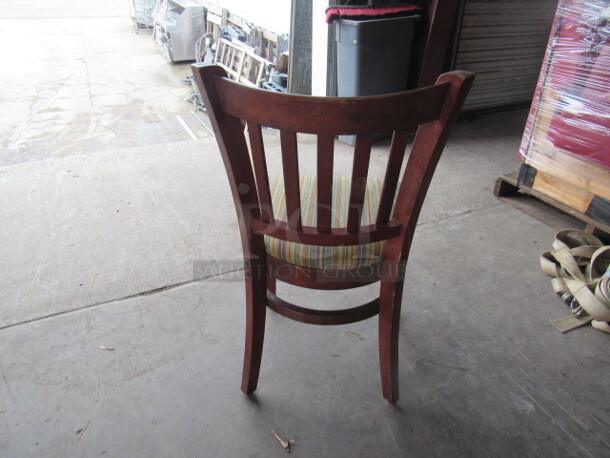 Wooden Chair WIth A Cushioned Seat. 2XBID. - Image 2 of 2