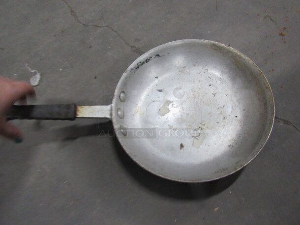 One Lot Of Assorted Skillets. - Image 11 of 12