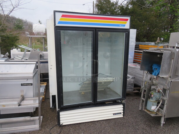 One True 2 Door Refrigerated Glass Merchandiser With 6 Racks. Working Not Cold. Model# GDM-49. 115 Volt. 54X30X79 - Image 1 of 2
