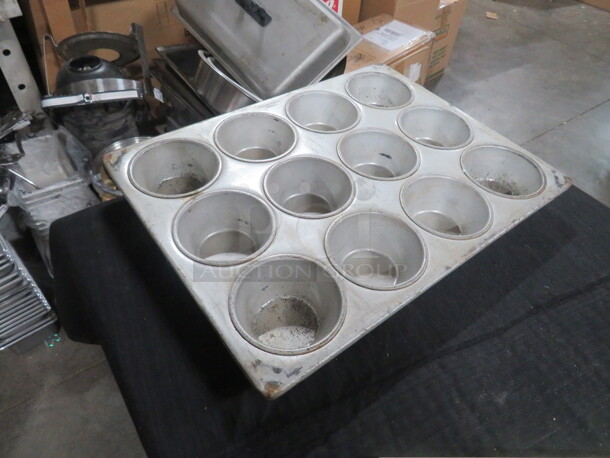 One Commercial 12 Hole Jumbo Muffin Pan. #03003