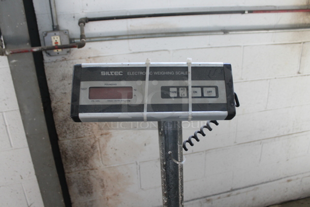 Metal Flat Cart on Commercial Casters w/ Siltec Electronic Weighing Scale. - Image 6 of 11