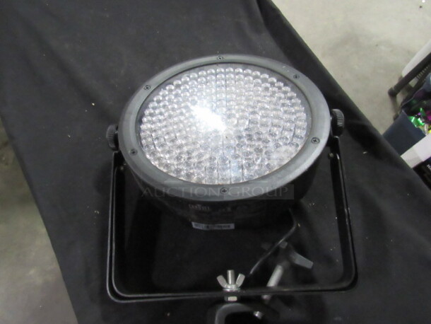 One American DJ Chauvet Slimpar 64 rgba Light. $149.99 - Image 2 of 2