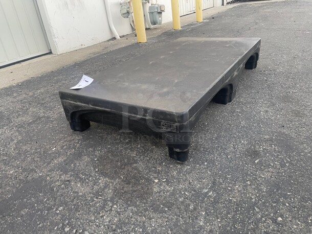 Commercial Heavy Duty Dunnage Rack NSF  - Image 2 of 7