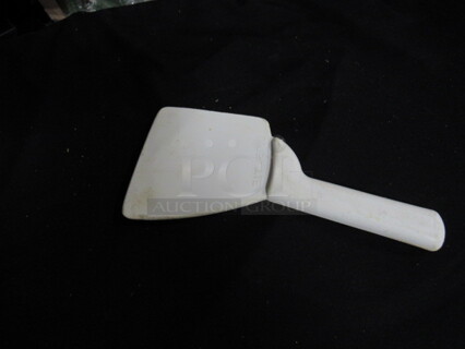 Doughmate Dough Scrapper. 3XBID