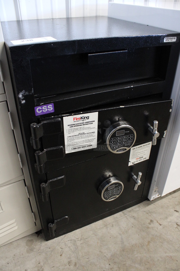 Corporate Safe Specialists Black 2 Compartment Drop Safe. Comes w/ Combination! 20x21x30 - Image 2 of 6