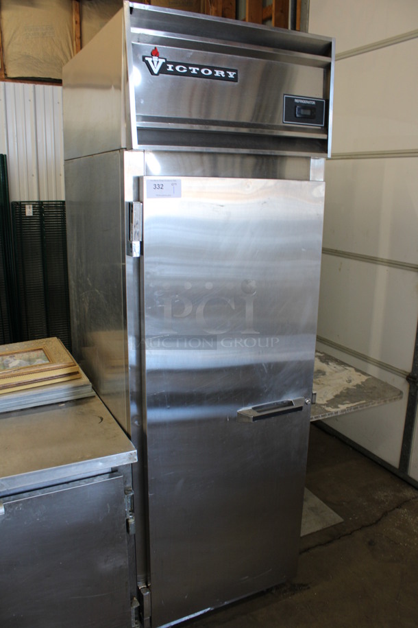 2011 Victory Model RA-1D-S7 Stainless Steel Commercial Single Door Reach In Cooler on Commercial Casters. 115 Volts, 1 Phase. 26.5x34.5x83. Tested and Powers On But Does Not Get Cold - Image 2 of 6