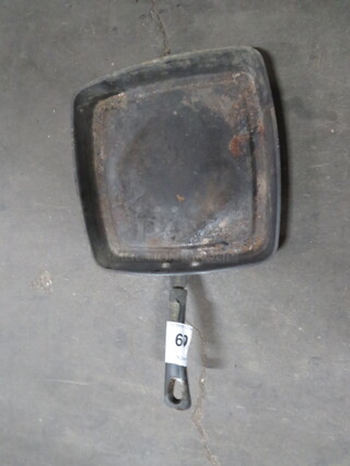One 12X12 Skillet