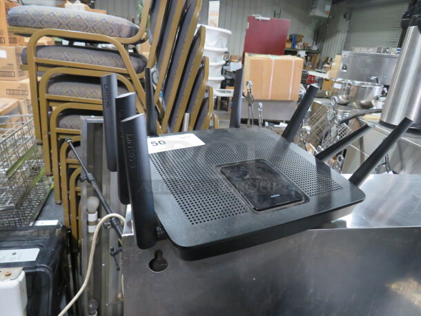 One Linksys Max Stream Wifi Router. #EA9500V1.1 - Image 2 of 2