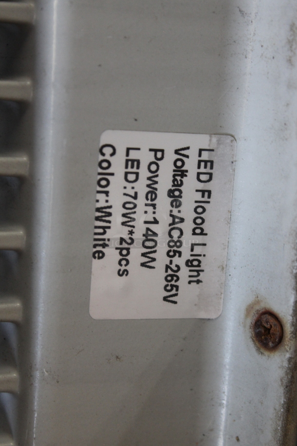 Metal LED Flood Light. - Image 4 of 4