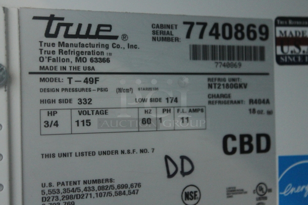 2013 True T-49F ENERGY STAR Stainless Steel Commercial 2 Door Reach In Freezer w/ Poly Coated Racks on Commercial Casters. 115 Volts, 1 Phase. Tested and Powers On But Does Not Get Cold - Image 3 of 8
