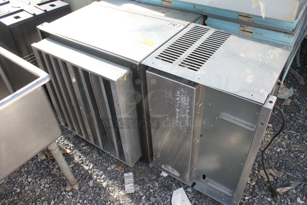 10'x12' Arctic SELF CONTAINED Walk In Cooler Box w/ Floor and Heatcraft PTN076H6BE 208-230 Volts, 1 Phase Compressor. Information Provided By The Consignor But Not Verified By PCI Auctions.
 - Image 4 of 5