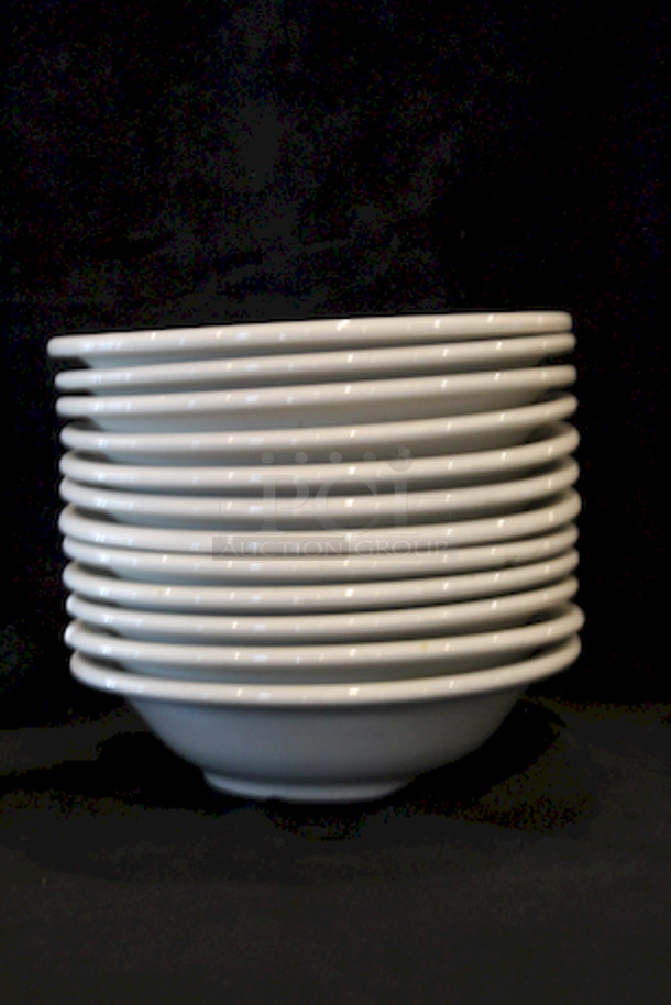Hall China 19250AWHA 9-1/2" Round Salad Bowl w/ 40 oz Capacity, White 

12x Your Bid - Image 2 of 2