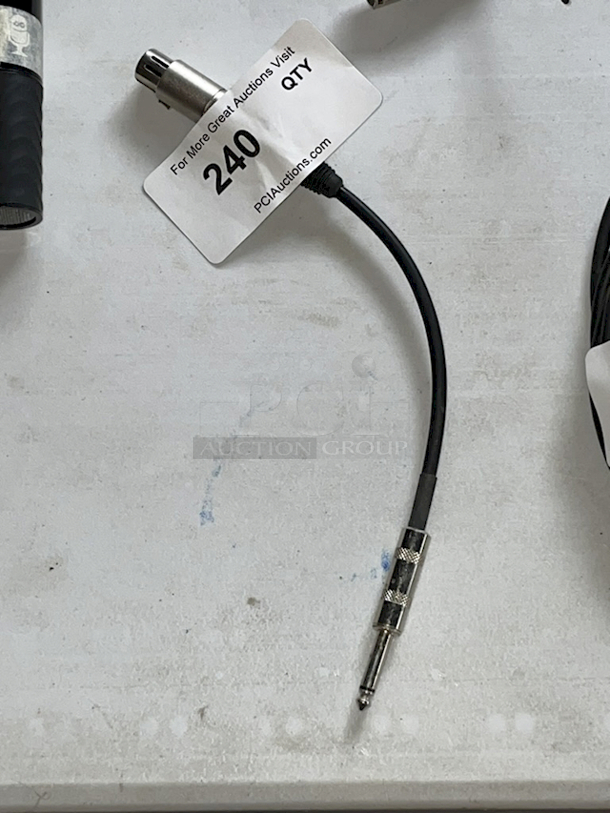 Conversion Cord - 3/8 To Microphone.  - Image 1 of 1