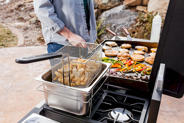 DON'T LET THIS PASS YOU BY!! Blackstone Model 1845 Range Top Combo - 28" Griddle with Bonus Fryer. (3) Burner Griddle With (2) Burner Range. 65,000 BTUs, On Casters. 68.25 in. x 27.5 in. x 41.25 in. - Image 6 of 8