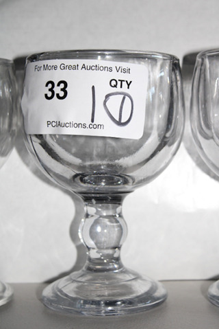 LIKE NEW! Schooner Glasses, Perfect For: Seafood Cocktail, Beer, Margaritas, Michelada, Fish Bowl, Variable Use Glass, Very Thick Glass. 10x Your Bid
