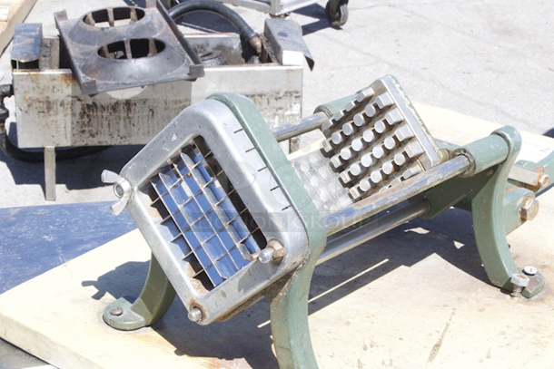 Choice Prep 1/4" French Fry Cutter Mounted To cutting Board.  - Image 6 of 9