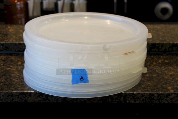 Set Of (7) Cambro RFSC12PP190 Translucent Lid for Cambro Translucent 12, 18, and 22 Qt. Round Containers. 