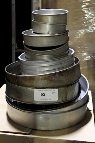 HUGE LOT!! Stackable Cake Pan 6"-16-1/2" 50+ Pieces. 