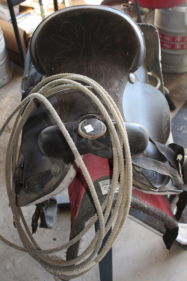 OUTSTANDING!! Vinyl Saddle With Diamond Wool Pad And Lasso.  - Image 6 of 10