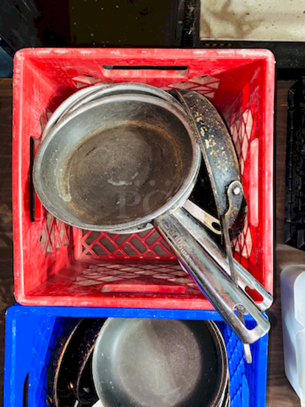 HUMONGOUS! Lot of Buffets/Catering Equipment. 
Includes (2) Crates of individual Frying Pans, (3) Containers of gravy boats, cream dispensers and etc, (1) container of Chefs Knives.  - Image 3 of 12