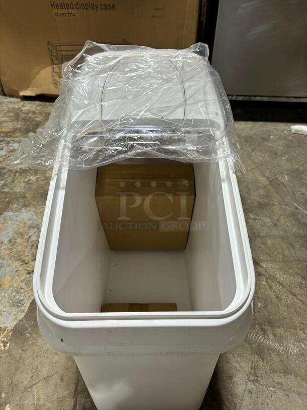 Brand New Prepline 27 gal Mobile Ingredient Storage Bin - 681 Cup Capacity with Sliding Lid
 - Image 4 of 6