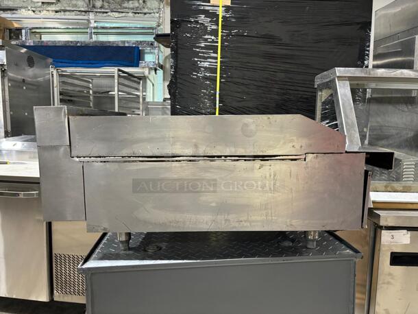 Southbend P24N-PP 24" Gas Heavy Duty Griddle, Modular Base, 32.000 BTU
 - Image 5 of 6
