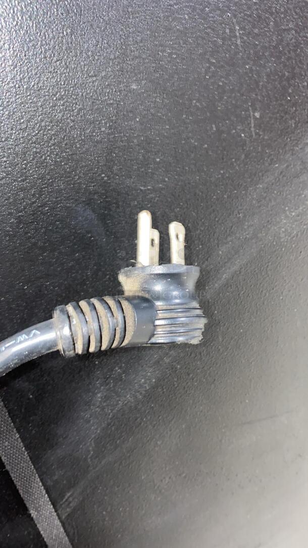 Crane National Shoppertron 431 Rotating Cold Food Vending Machine

 - Image 5 of 5