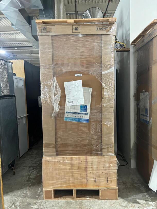 Dukers Appliance Co D28AG 28" One Section Reach-In Refrigerator w/ FULL GLASS DOOR, Top Mount, Stainless Steel, 18 cu. ft.
 - Image 3 of 4