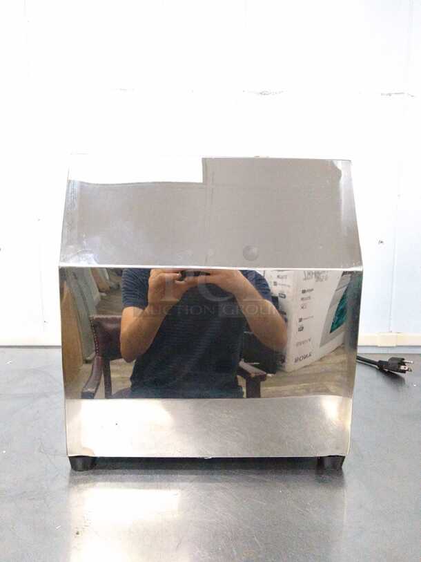 AMAZING!! STILL IN BOX!! BRAND NEW!! Prepline FM22 #22 1-1/2 HP Meat Grinder
 - Image 6 of 7